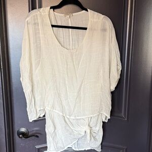 Umgee Ivory Textured Blouse with Knot Detail